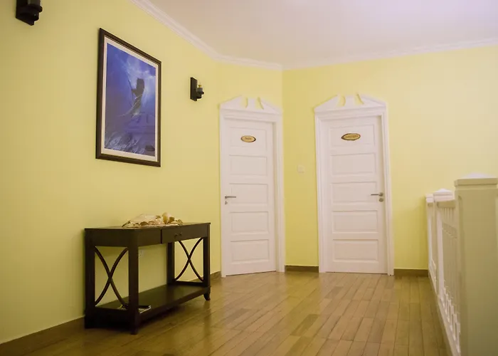 Captain's Villa