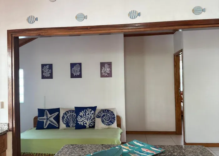Captain's Villa Takamaka