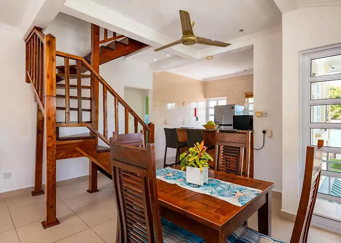Captain's Villa *